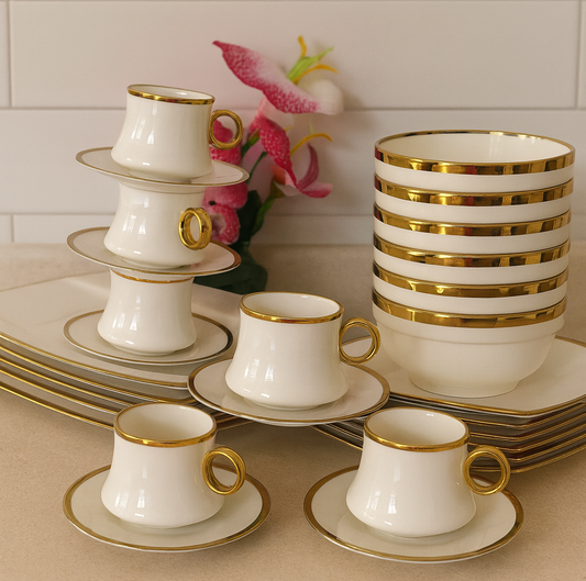 30-Piece Luxury Gold-Rimmed Porcelain Dinner Set
