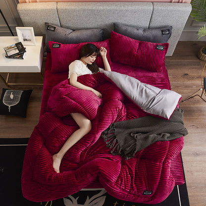 Luxury Velvet Duvet Set – 6x6(1 piece)