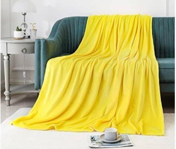 6x6 Fleece Blanket – Soft & Warm Comfort
