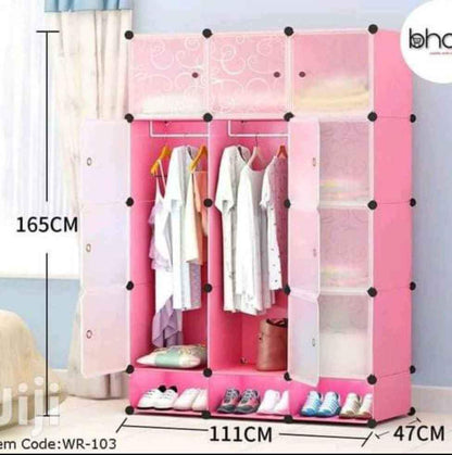 3-Column Plastic Wardrobe Organizer