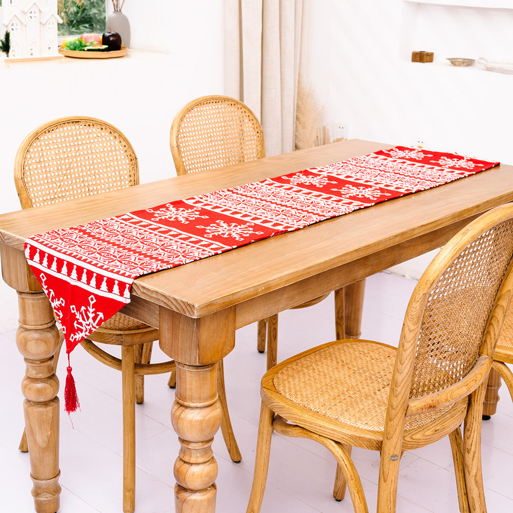 Elegant Christmas Themed Table Runners with Tassels (180×35cm)