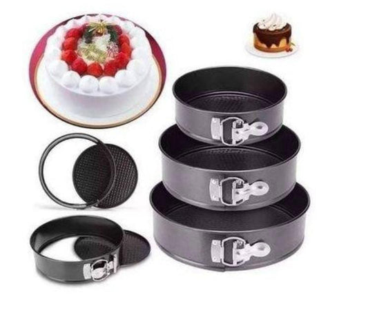 Baking Trays/Set of 3 Cake Moulds