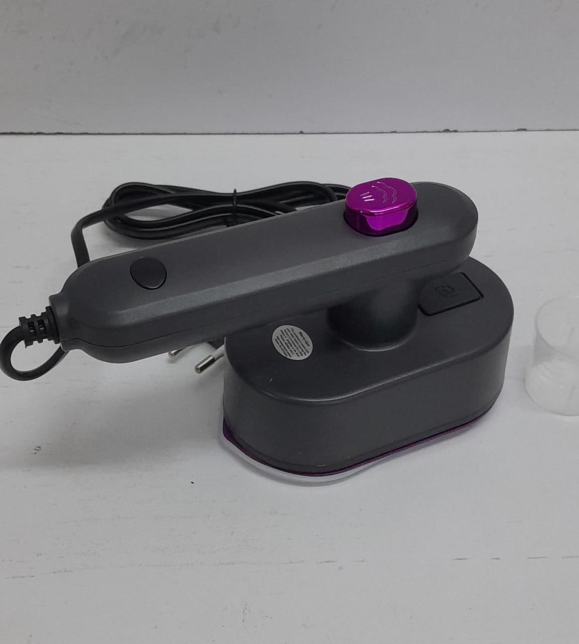 Mini Portable Steam Ironing Machine – Grey & White