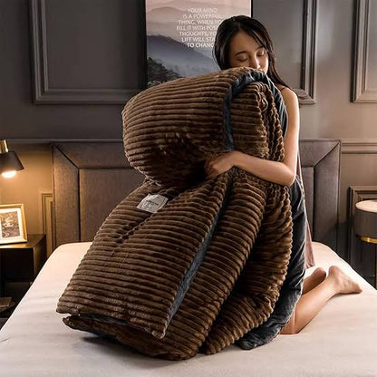 Luxury Velvet Duvet Set – 6x6(1 piece)