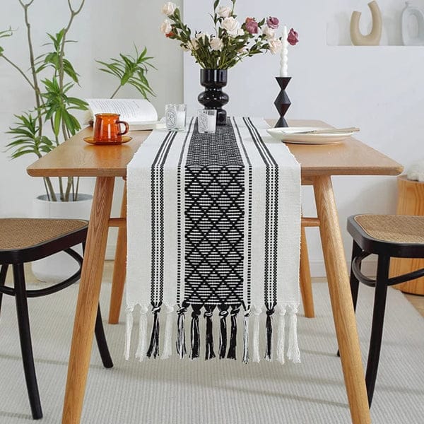 High-Quality Table Runners.