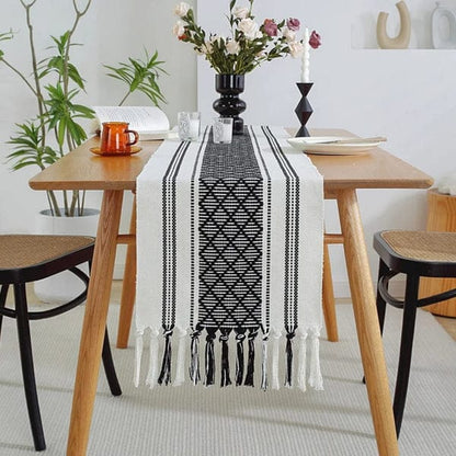 High-Quality Table Runners.