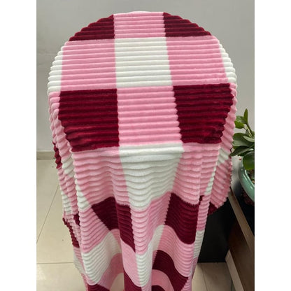 Pattern Fleece Blanket – Ultra Soft & Cozy(6by6)