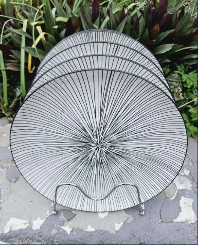 Elegant Porcelain Serving Plate – Classic White Dinnerware for Stylish Presentation